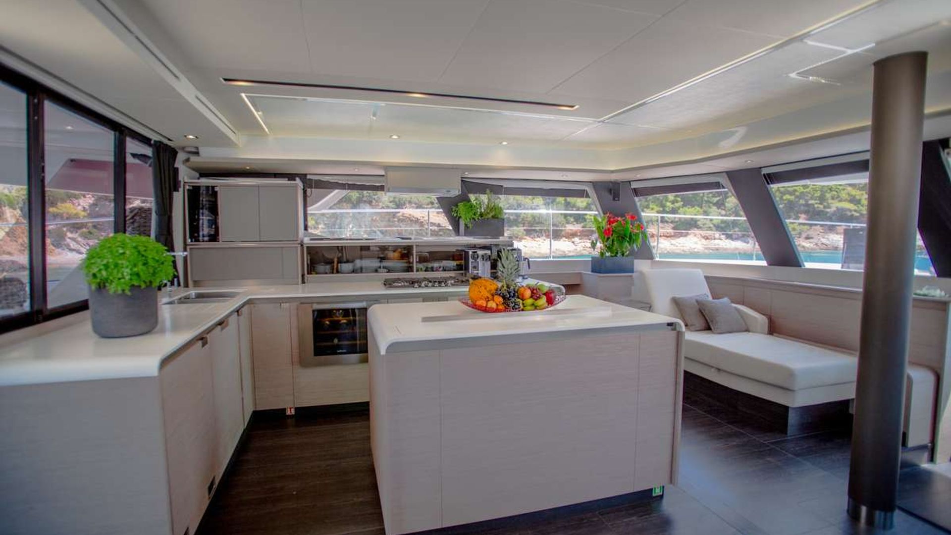 M/Y MAJESTY OF GREECE