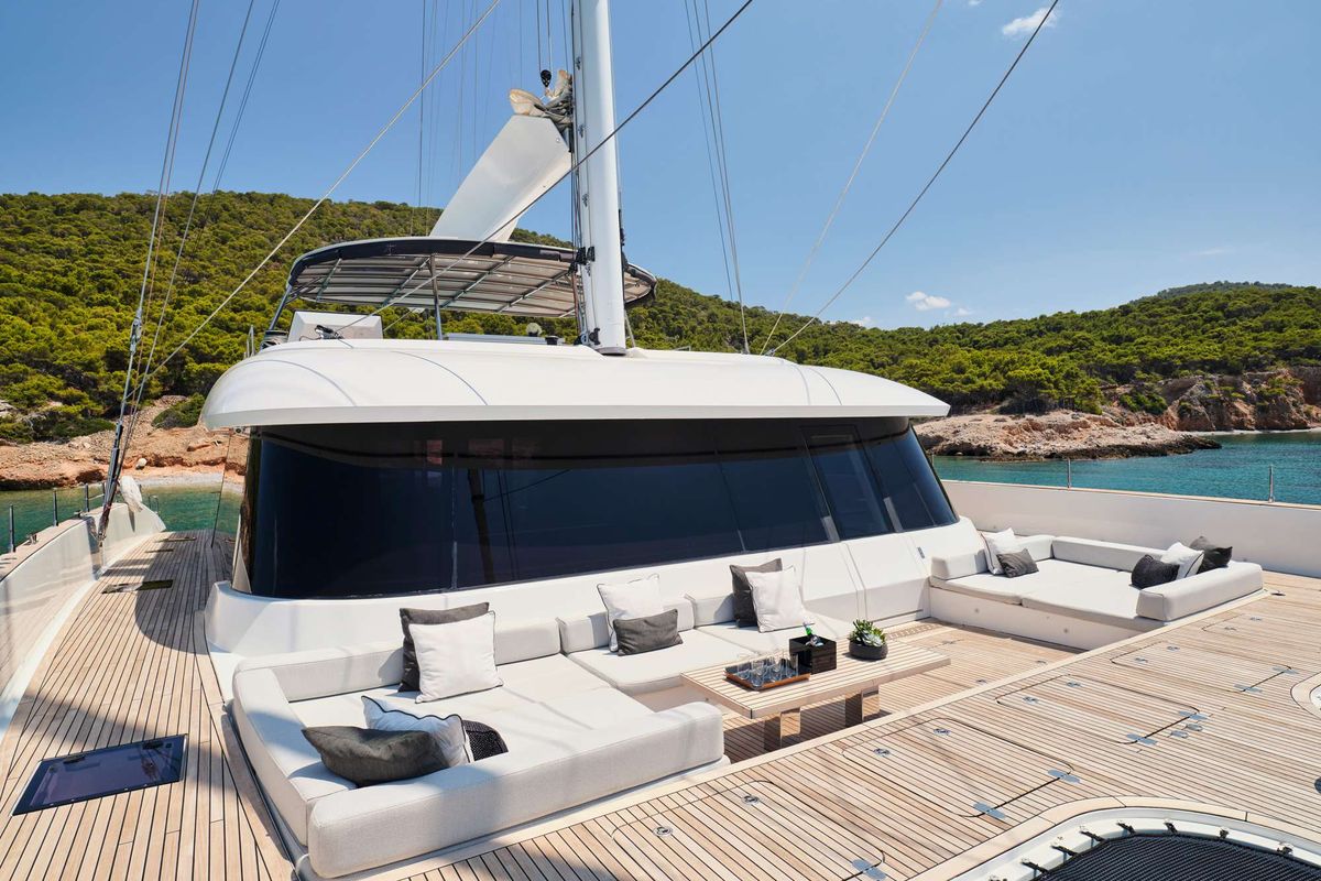 S/Y ABOVE & BEYOND image 17