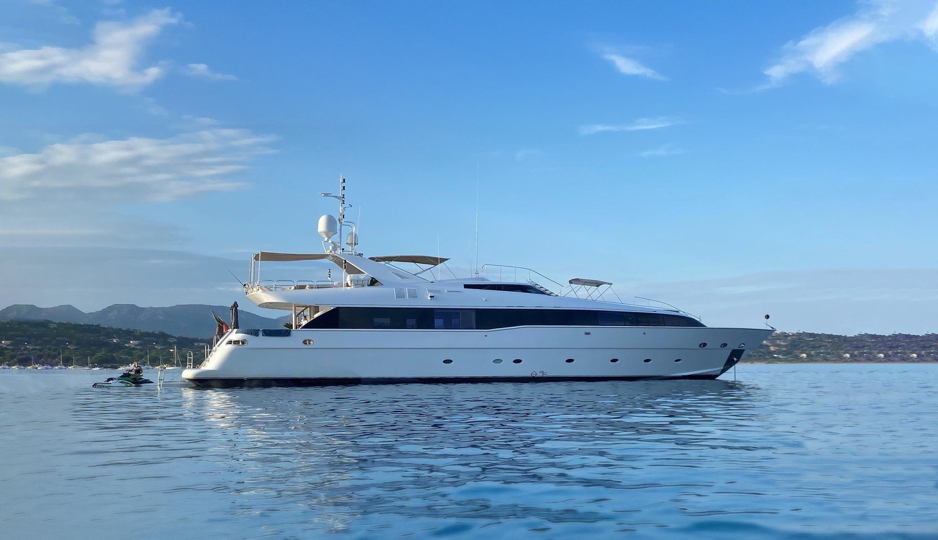 M/Y BROOKLYN