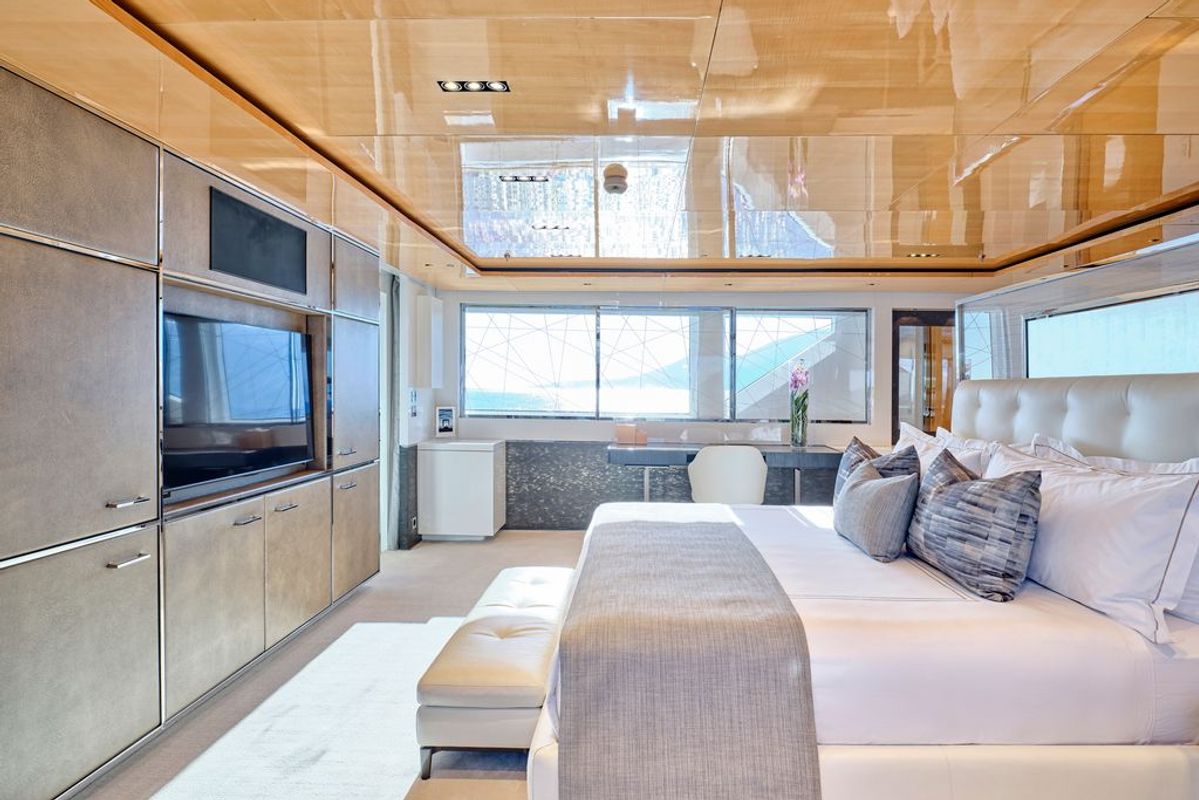 M/Y LA PELLEGRINA 1 image 12