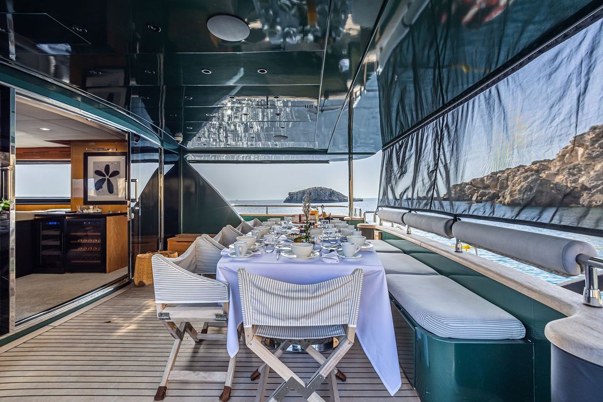 M/Y CAN'T REMEMBER image 17