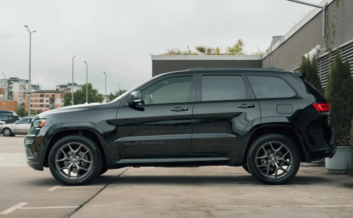 Фото Jeep Grand Cherokee Limited X Black 4
