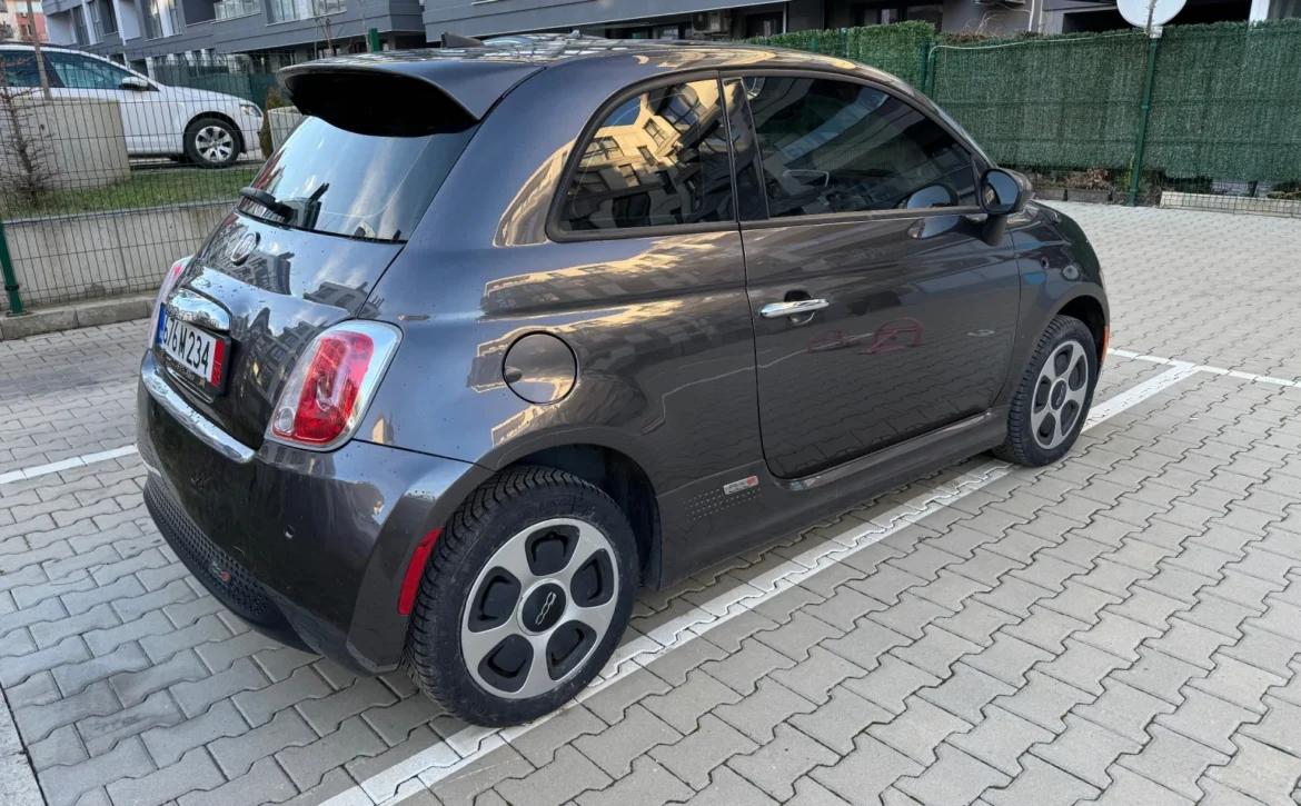 Фото Fiat 500 Electric 5