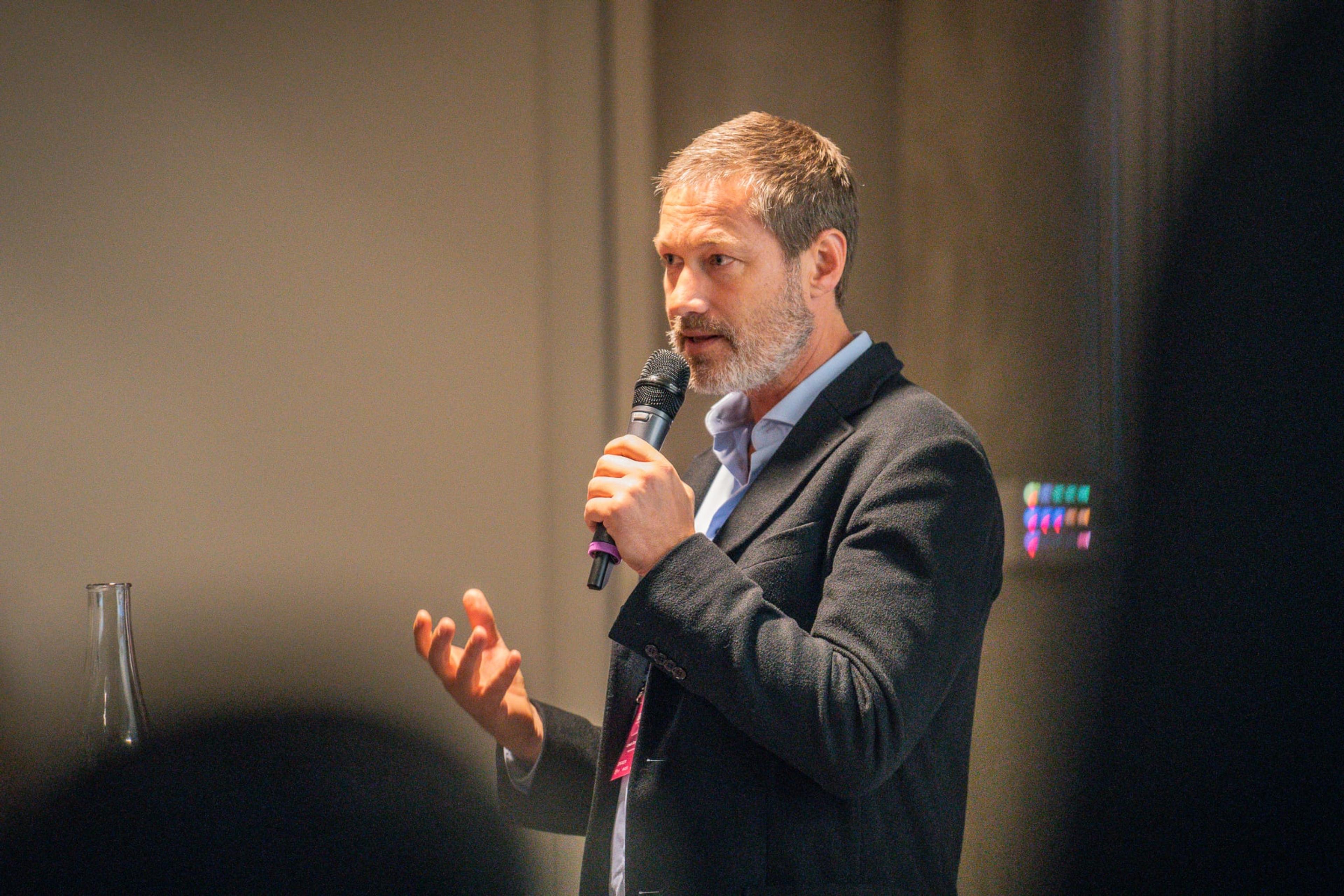 Dr. Lowan Stewart in conversation at Borealis Psychedelic Science Summit 2025
