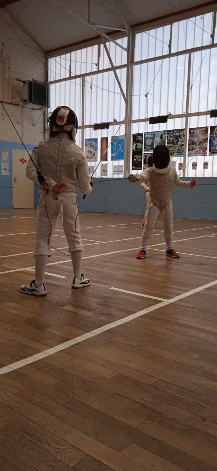 Photo de 2022-11-19 - Cours des petits