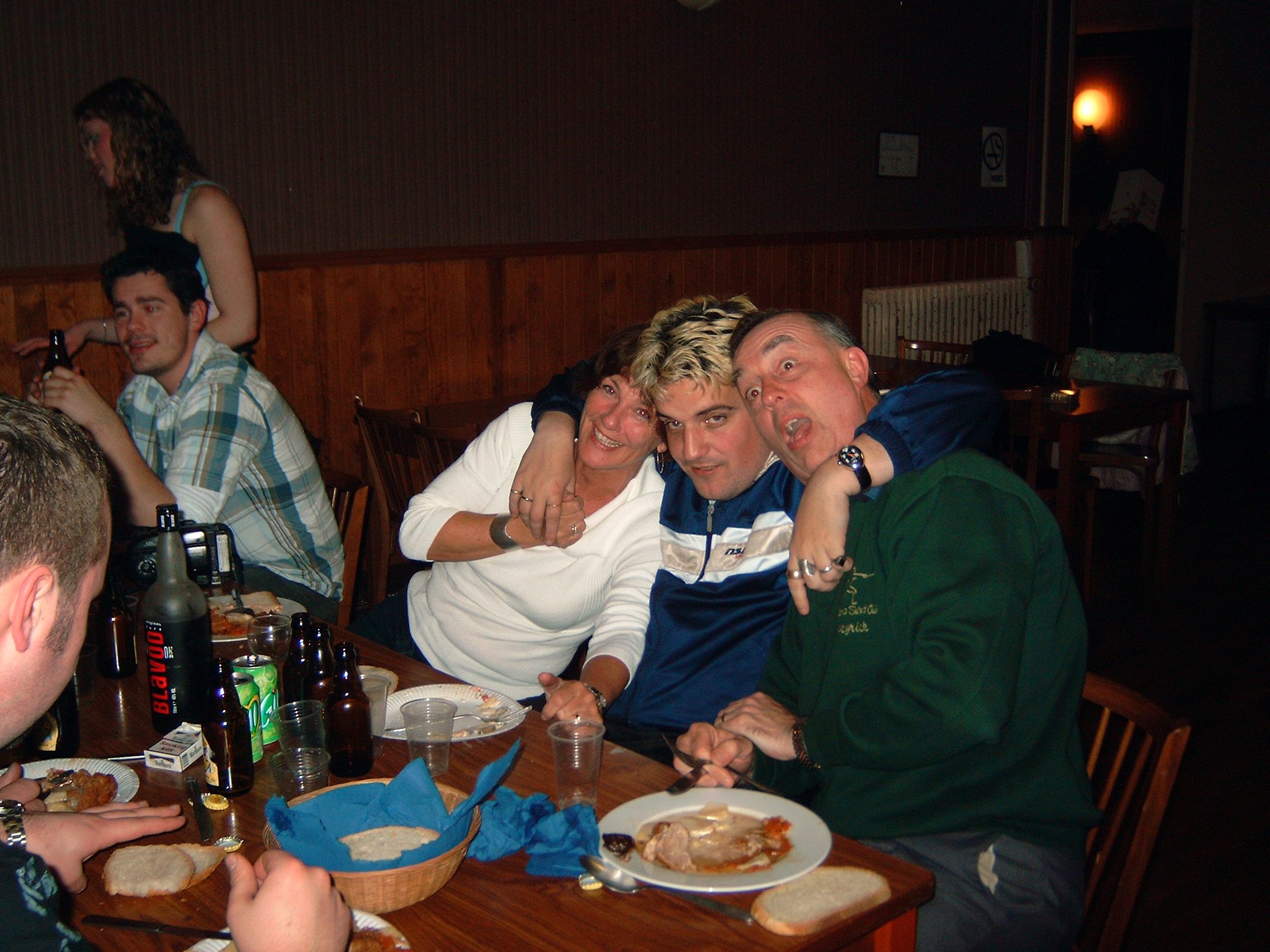 Photo de 2004-04-10 - Tournoi international de Periers