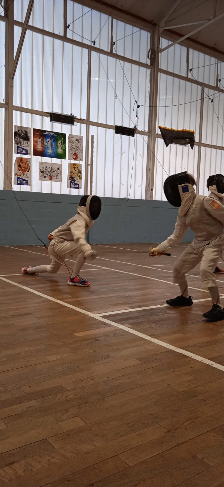 Photo de 2022-11-19 - Cours des petits