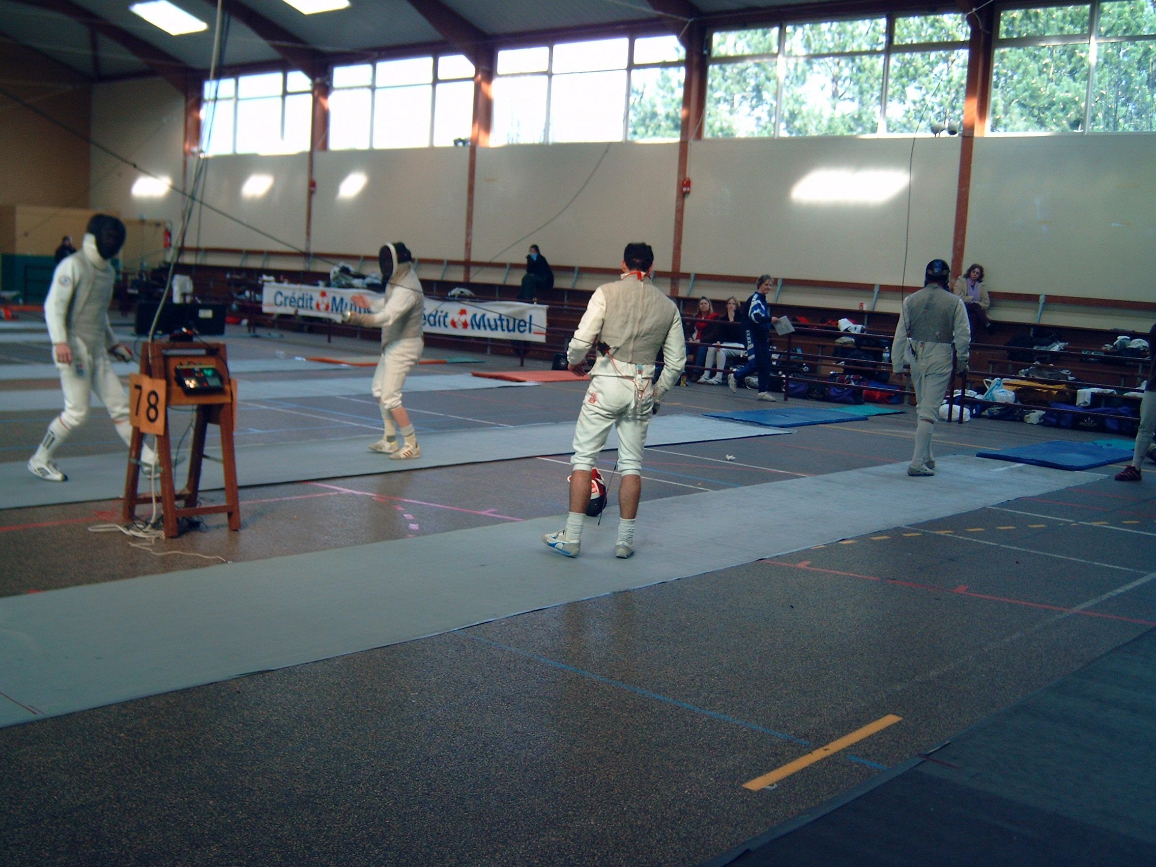 Photo de 2004-02-28 - Championnats de  Ligue Fleuret  Coutances