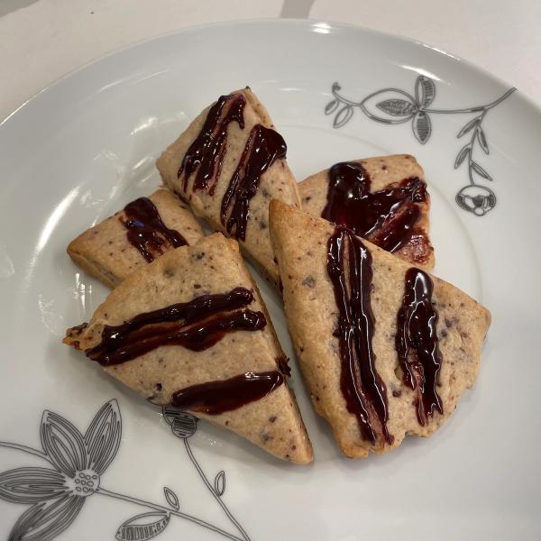 Chai Chocolate Chip Shortbread