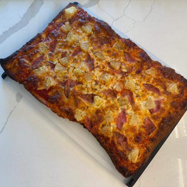 Hawaiian Pizza