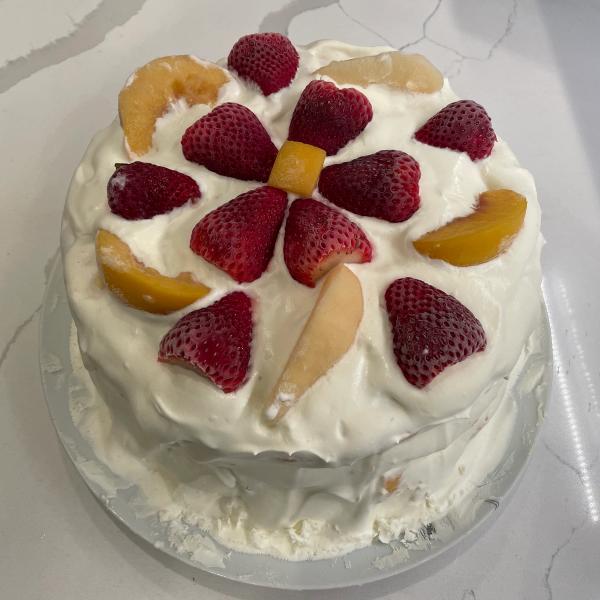 Chinese Bakery Cream & Fruit Cake