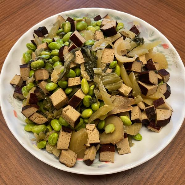 Edamame, Tofu & Pickled Mustard Greens