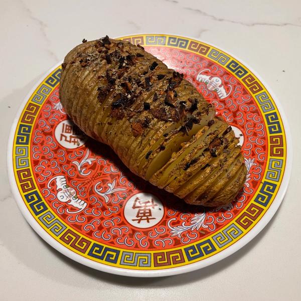 Hasselback Potatoes with Garlic Herb Butter