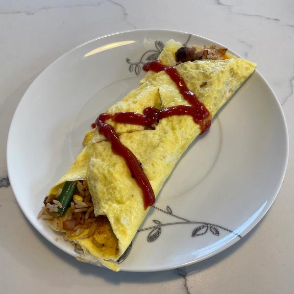 Omurice (Japanese Omelette Rice)