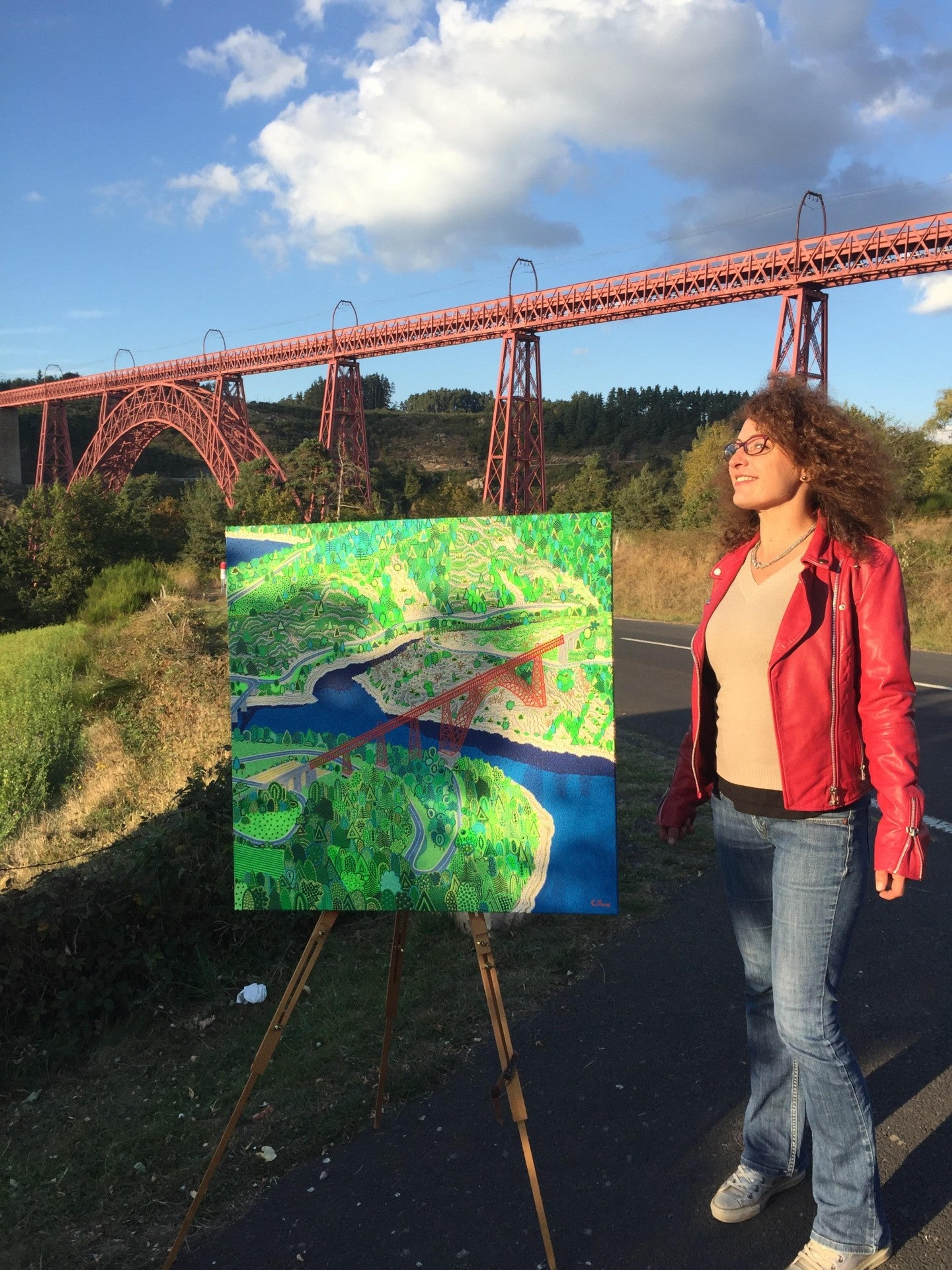 "Garabit" artwork with Caroline Pons in front of the Viaduc