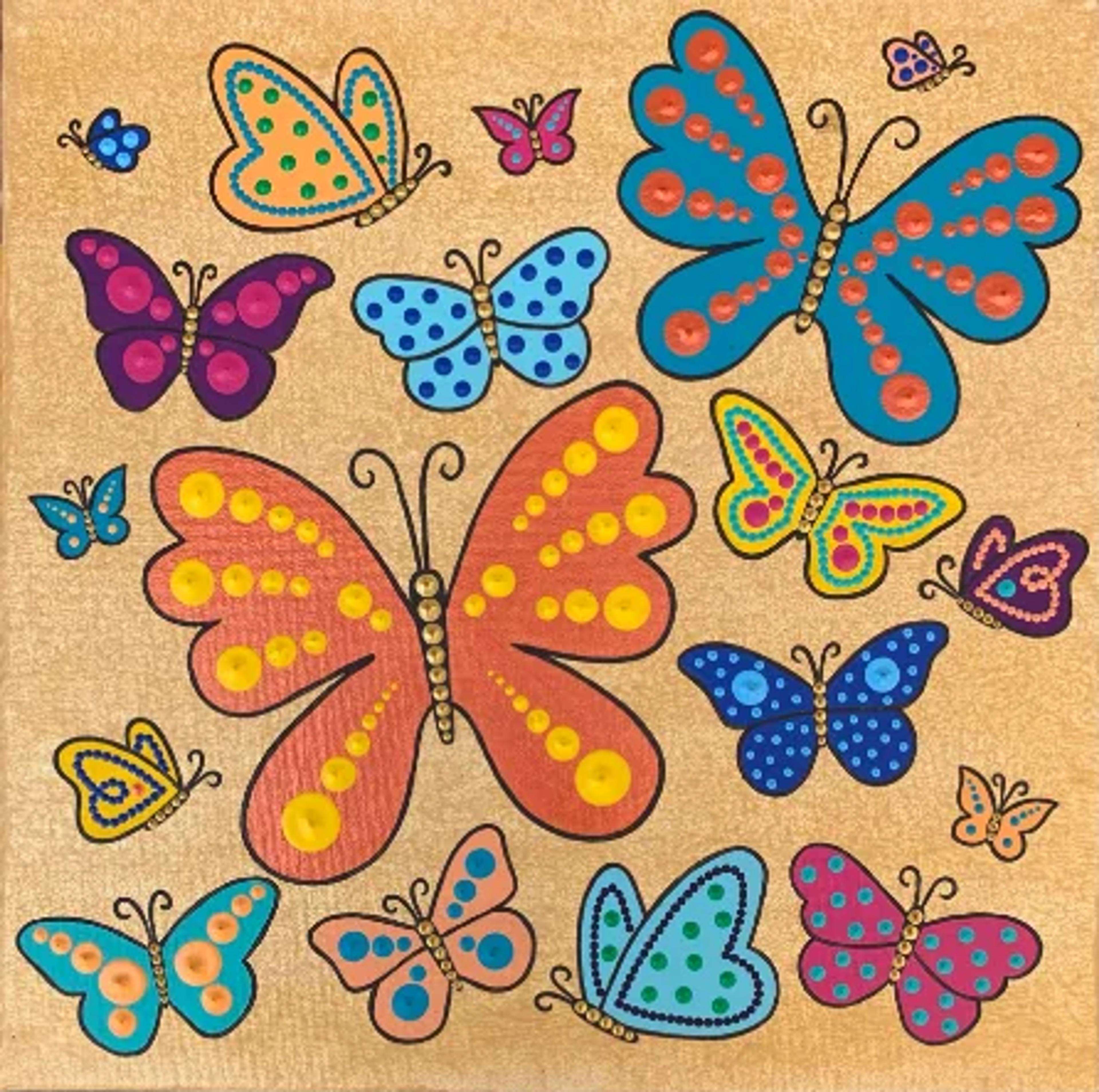 Papillons" de Caroline Pons. Cette toile acrylique est une œuvre d'art aborigène contemporain, avec des papillons colorés aux motifs de points vibrants (orange, bleu, violet) sur un fond doré.