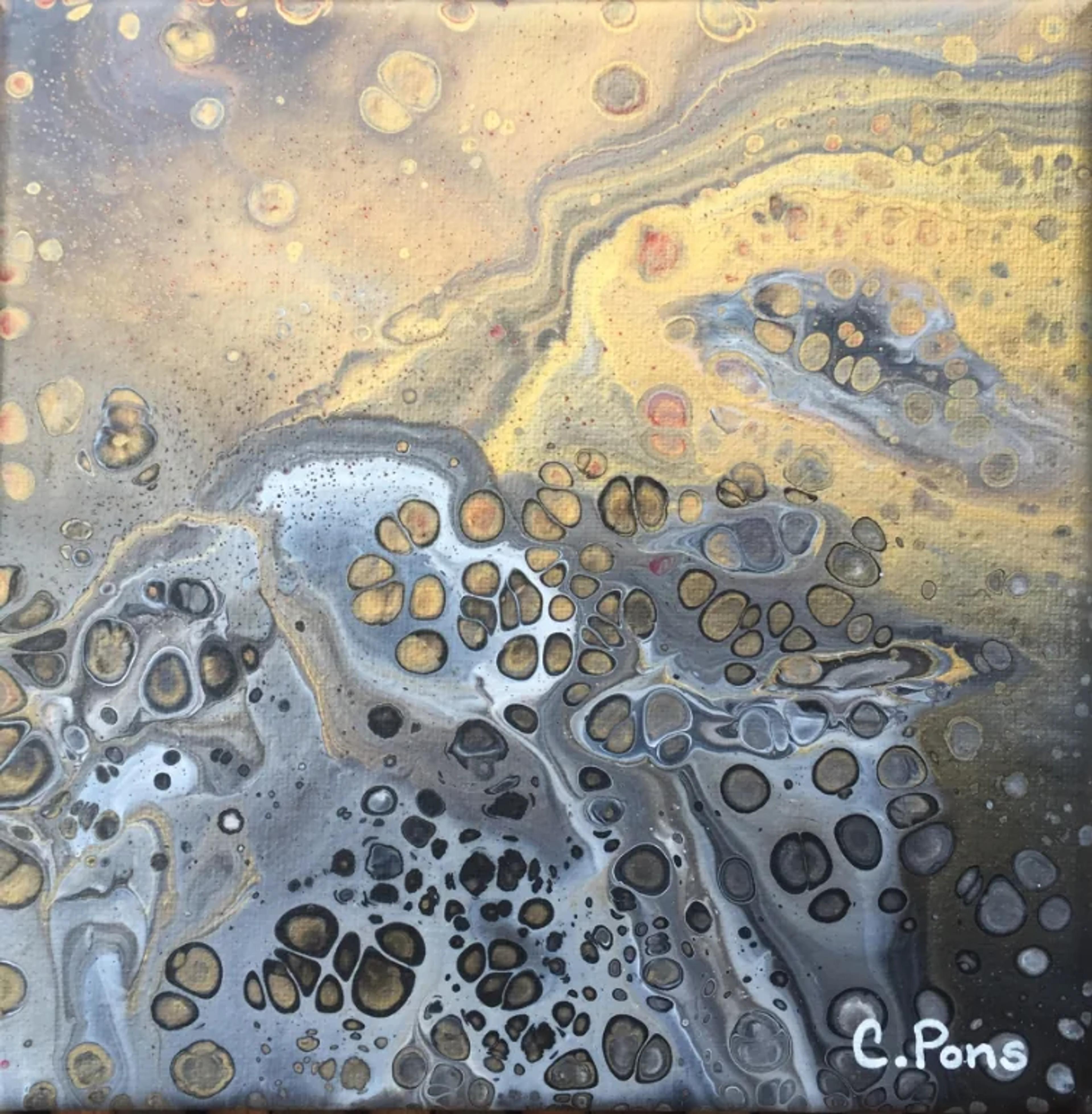 Tableau abstrait contemporain "Noir et Doré" de Caroline Pons. Peinture fluide acrylique aux motifs de cellules or, argenté et noir, offrant une texture vibrante et organique.