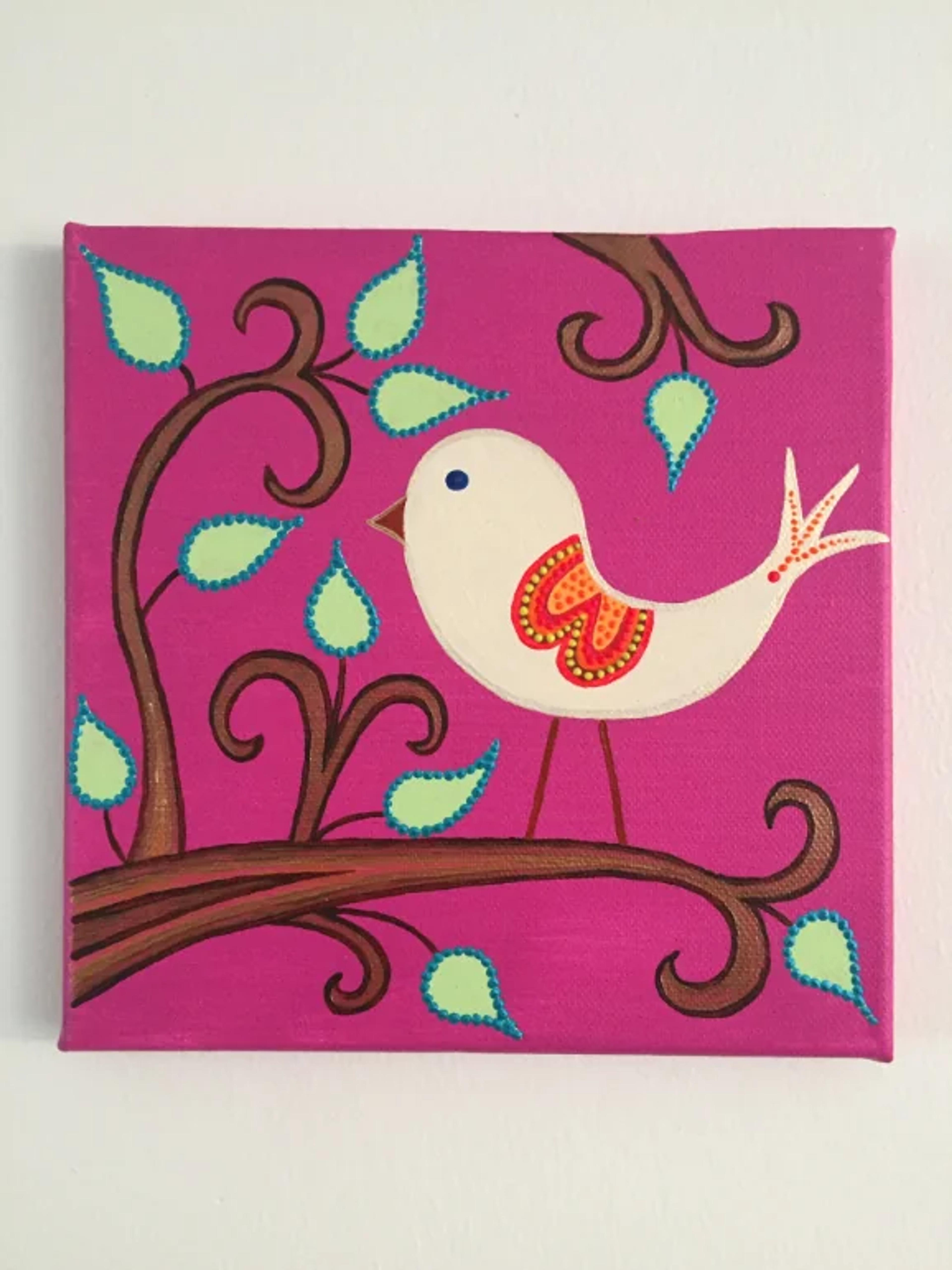 Peinture moderne de Caroline Pons: oiseau blanc stylisé avec motifs pointillistes orange, sur fond rose fuchsia. Branches marron sinueuses, feuilles vertes bordées de points bleus. Ambiance joyeuse.