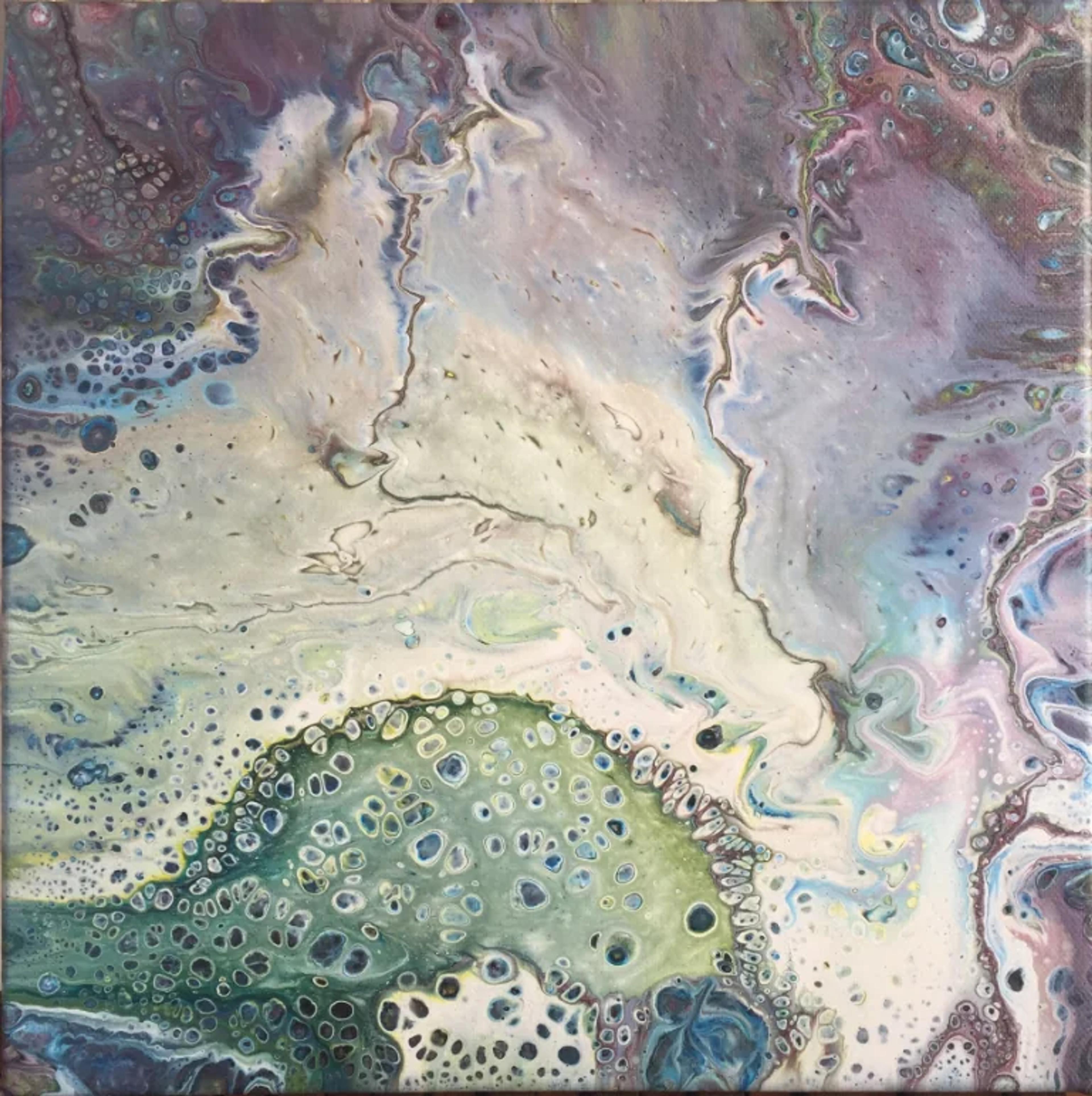 Toile acrylique "Acrylic Pouring" de Caroline Pons. Couleurs fluides et organiques de vert, bleu, blanc, violet, gris. Formes cellulaires abstraites et textures fascinantes.