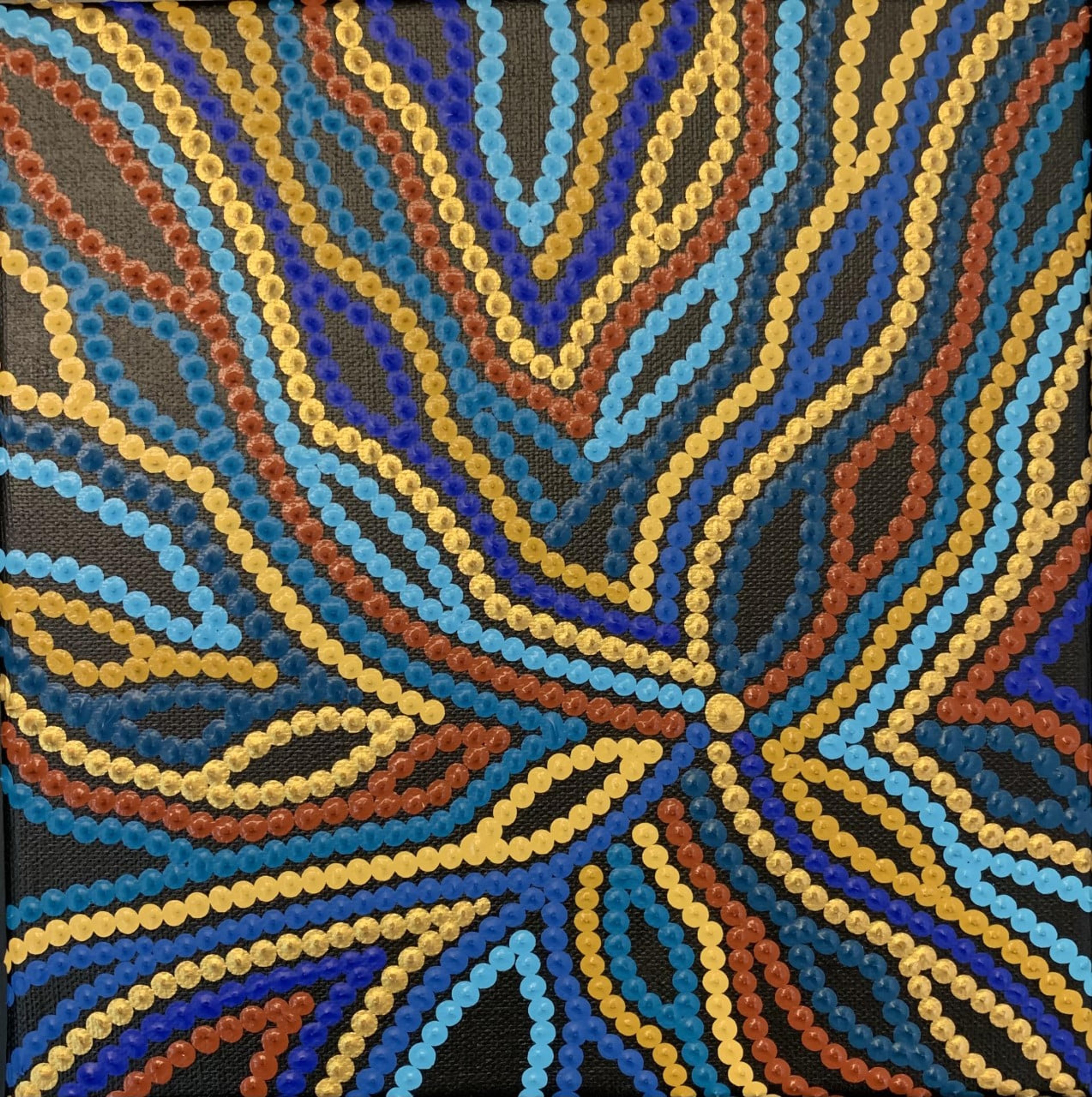 Caroline Pons, Tableau abstrait contemporain: points dorés, bleus et terre cuite s'entrelaçant en lignes ondulées rayonnantes sur toile noire texturée.