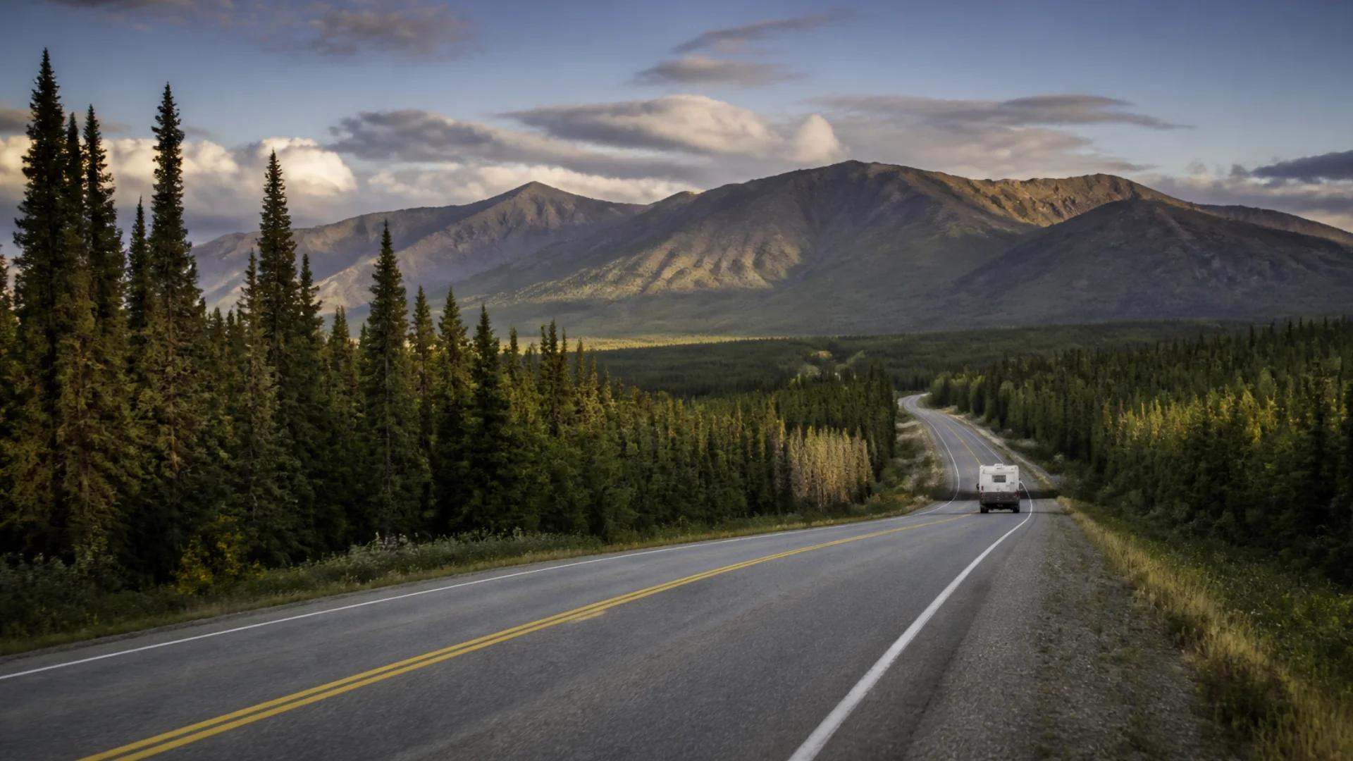 No Service for the Next 200 km: Planning a Canadian RV Trip Around Cell Dead Zones