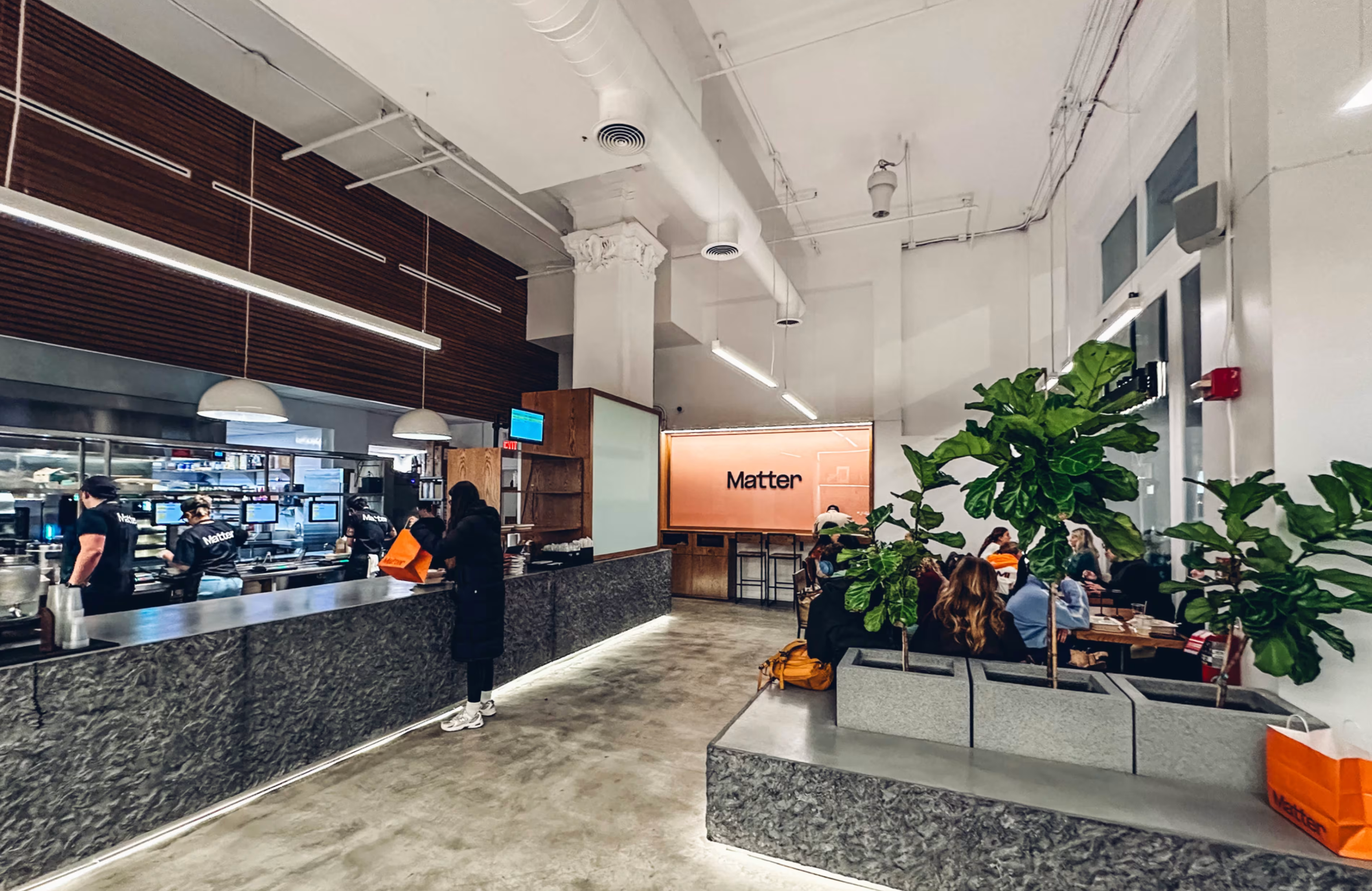 Goal-oriented dining in NYC with macro-focused bowls and minimalist interiors