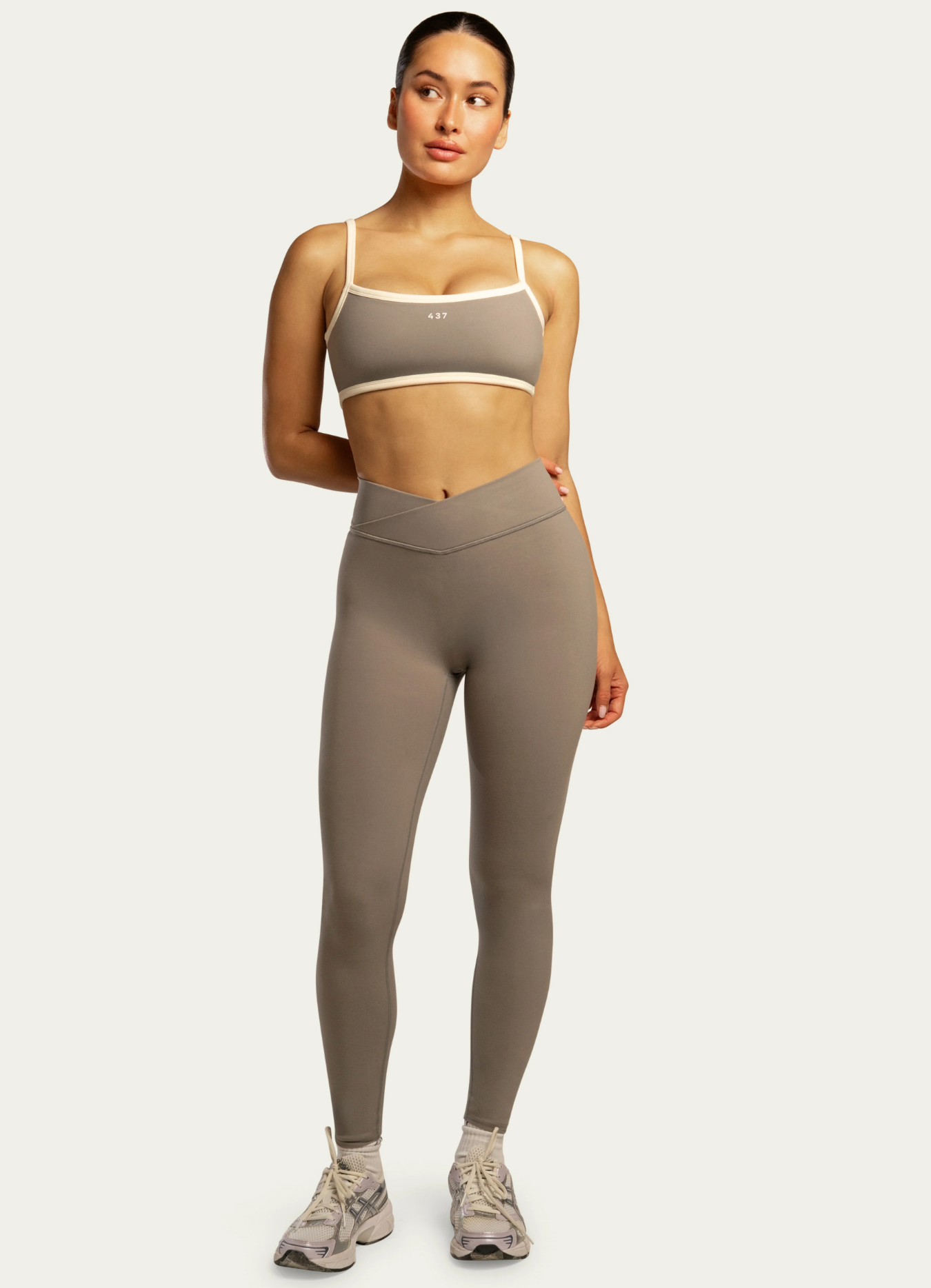 Micro Bra + V Legging
