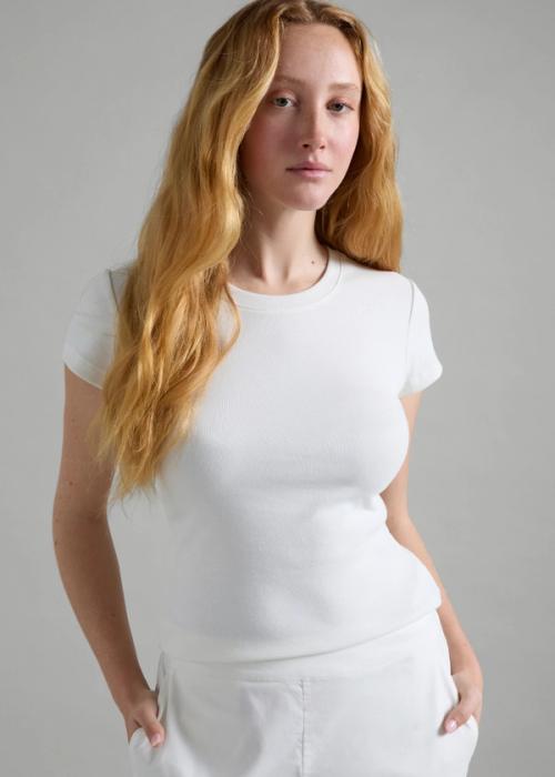 T-SHIRTS & TOPS