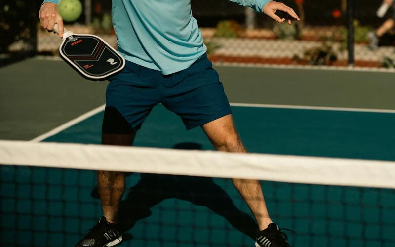 Why Do Pickleball Paddles Develop Dead Spots?