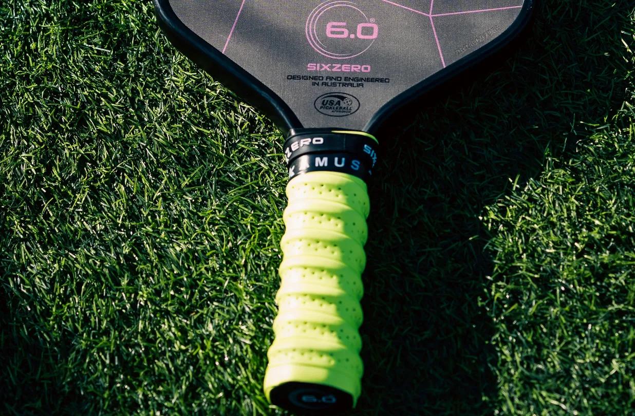 What Are the Best Hybrid Shape Pickleball Paddles?
