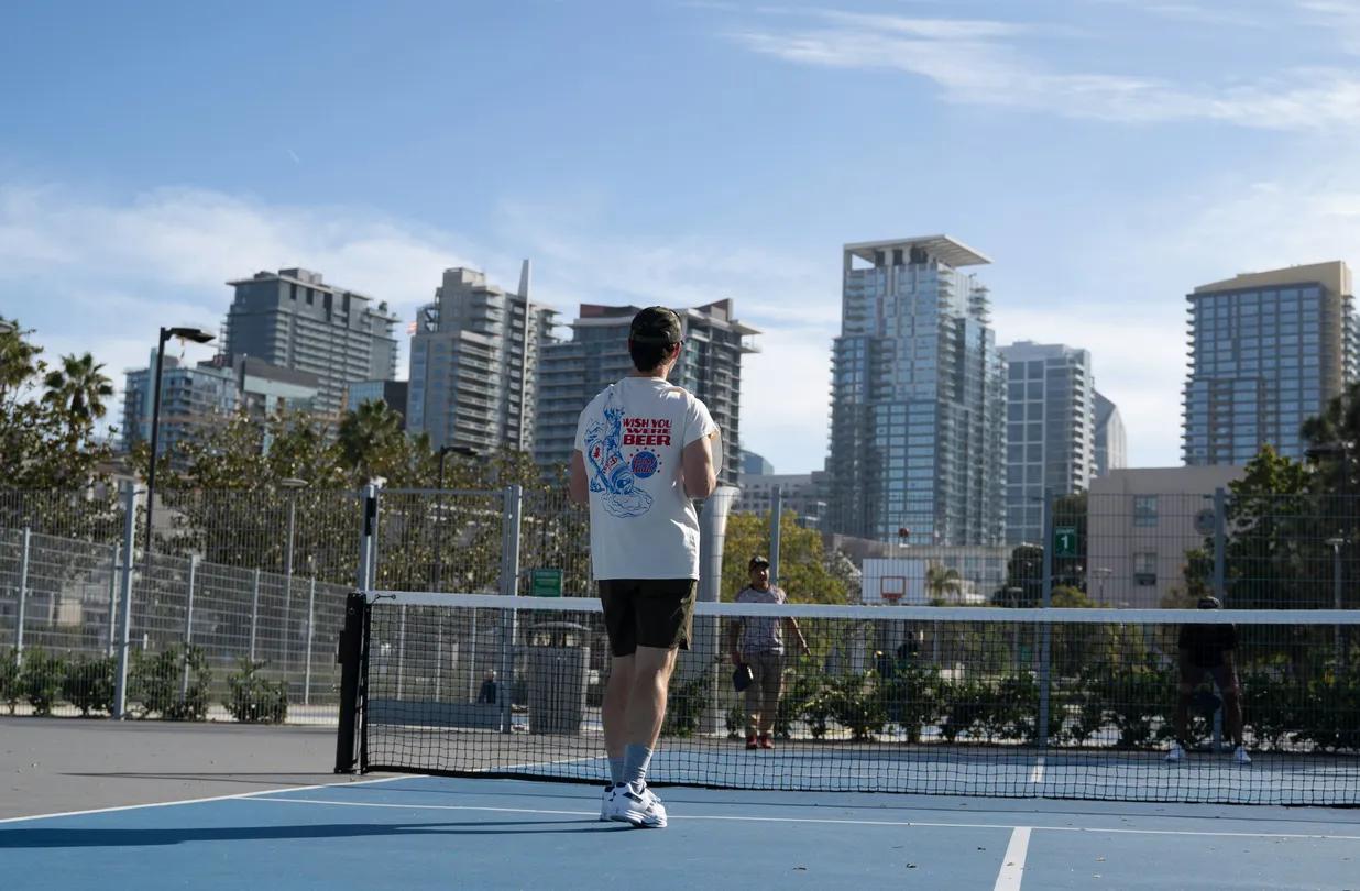 The Best Way to Sell Used Pickleball Paddles (and Get Paid Fast)