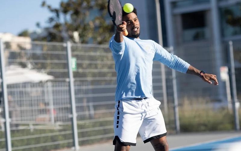 Where Pickleball Players Buy and Sell Used Paddles