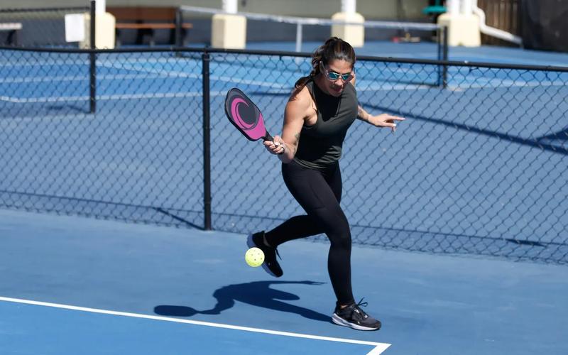 What Is an All-Court Pickleball Paddle?