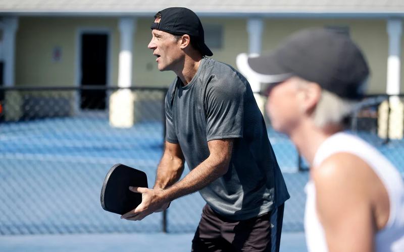 Are Spin Serves Legal in Pickleball? Full Guide