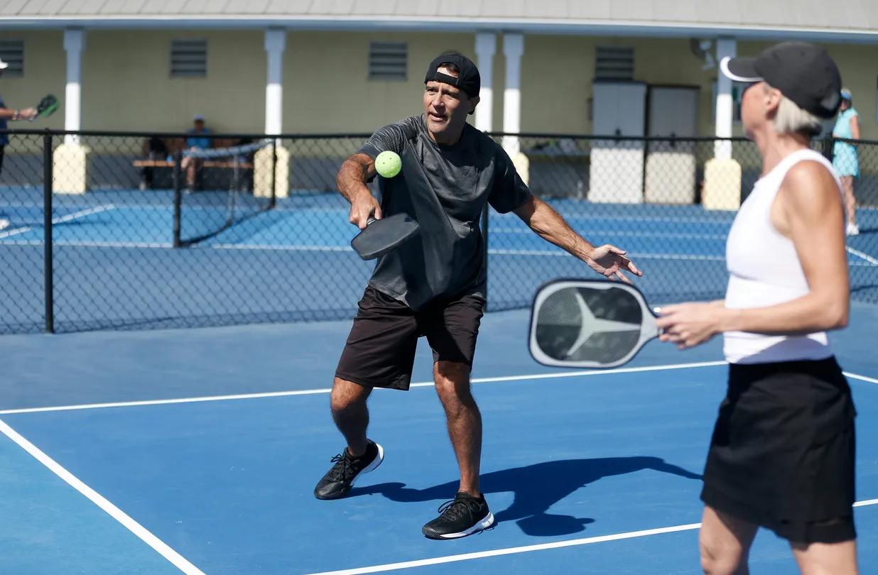 Where to Buy Secondhand Pickleball Paddles Online