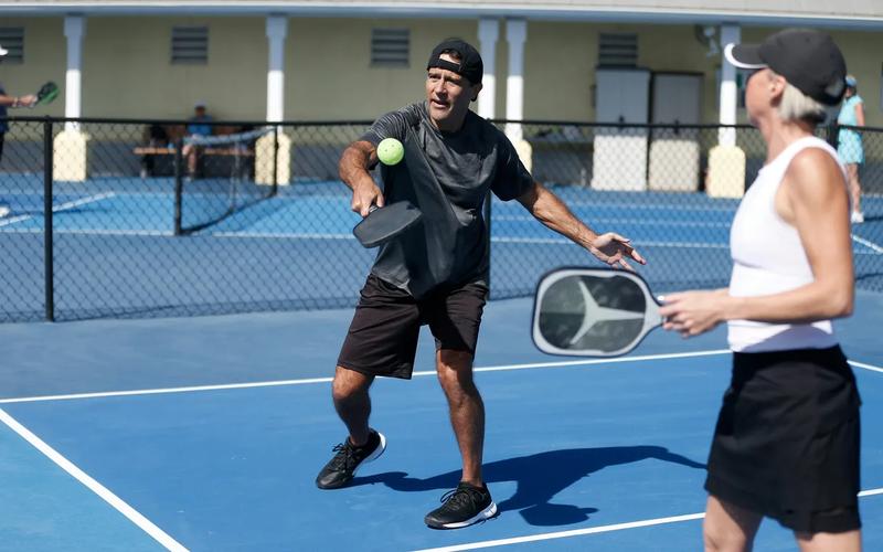 Where to Buy Secondhand Pickleball Paddles Online