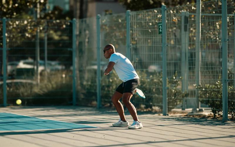 Is JOOLA a Good Pickleball Brand?