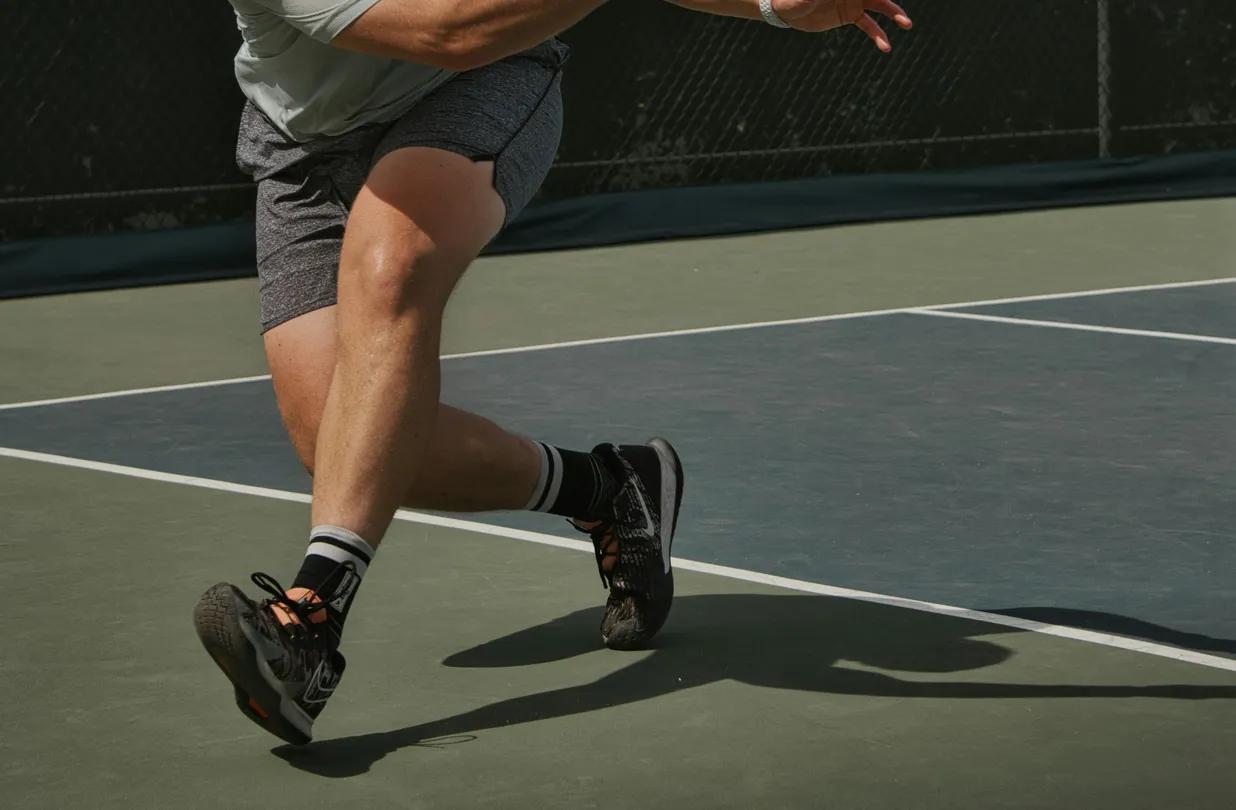Best Pickleball Paddles for Beginners Under $100