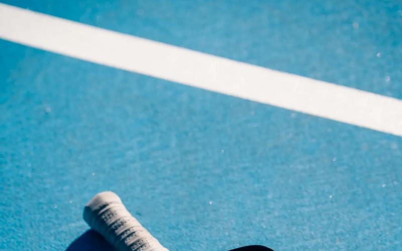 What to Look for Before Buying a Secondhand Pickleball Paddle