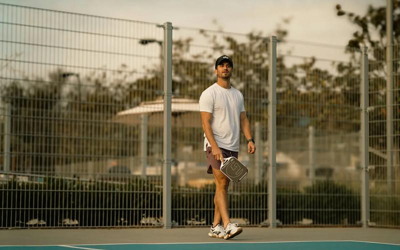 Best Pickleball Paddles for 4.0 Players: A Practical Guide