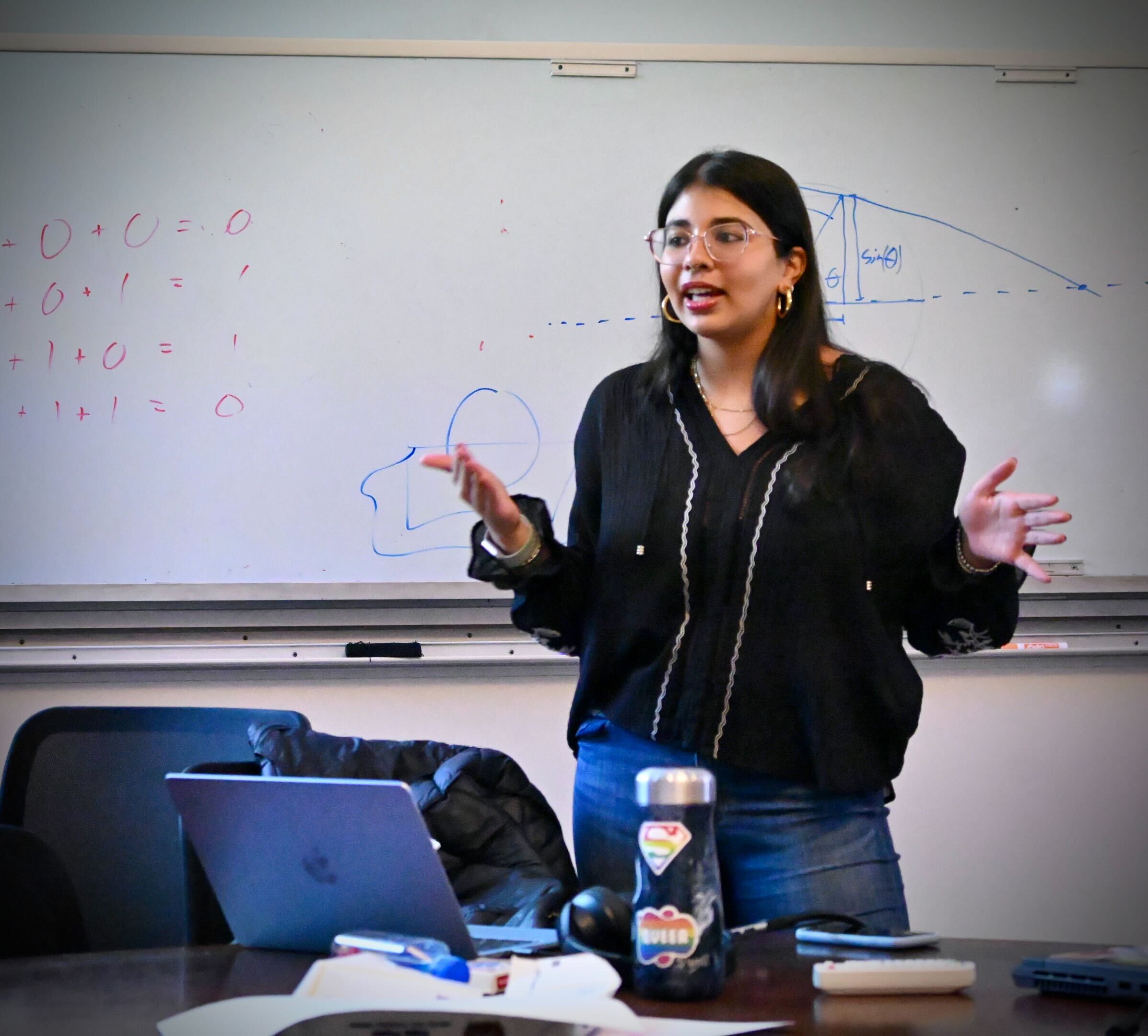 Maya Shah ’26 