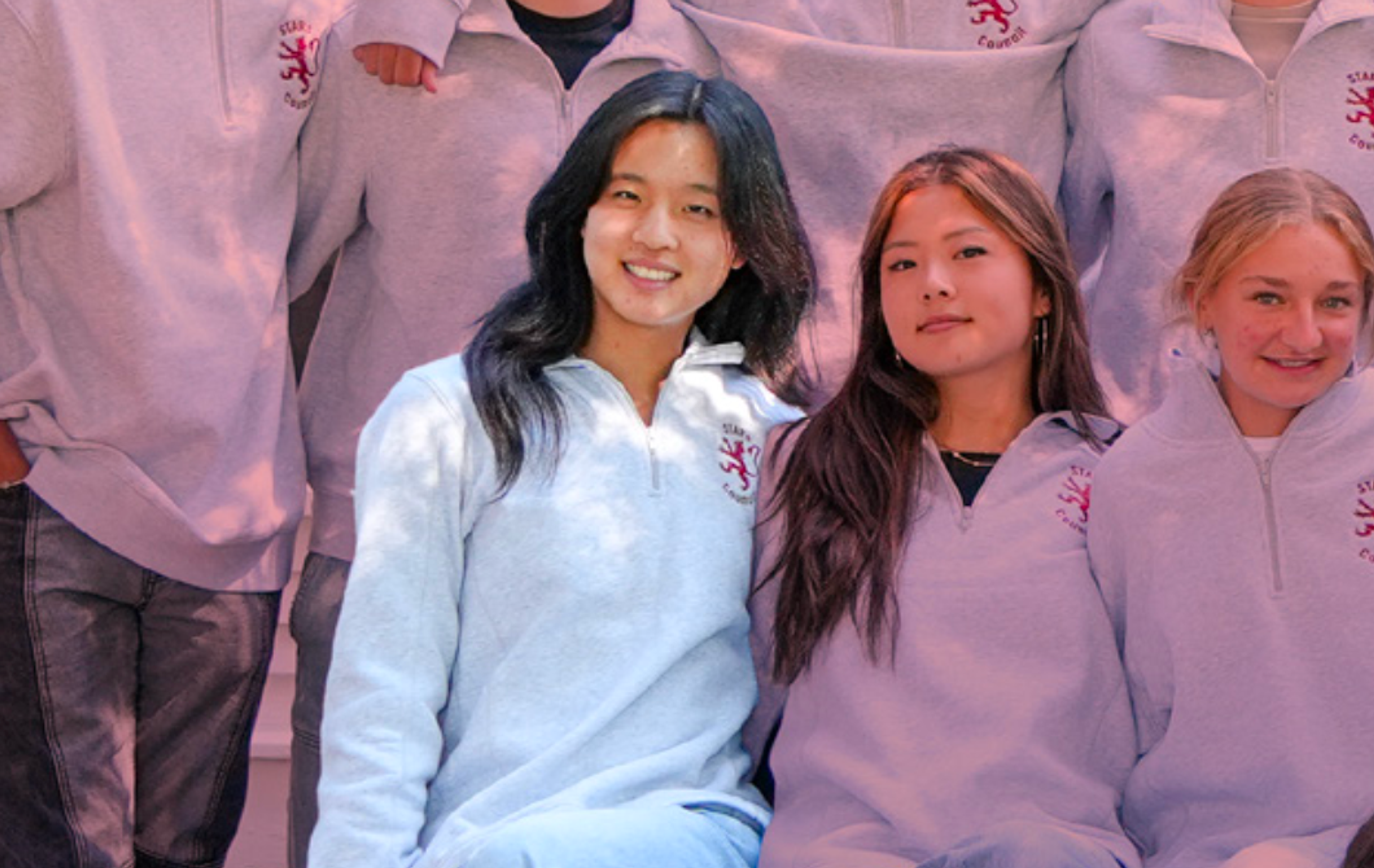Students gathered smiling.