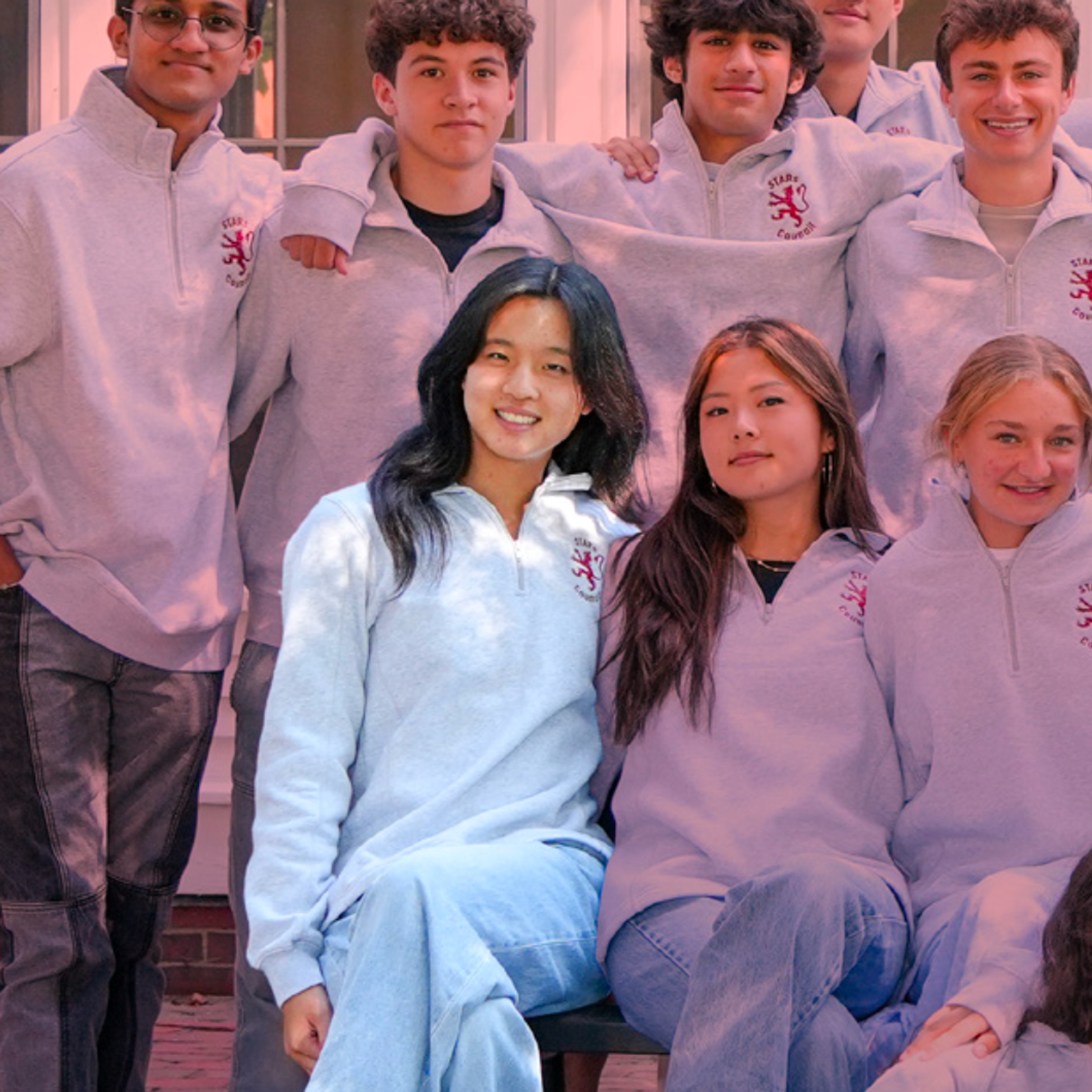Students gathered smiling.
