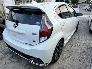 Toyota AQUA GR