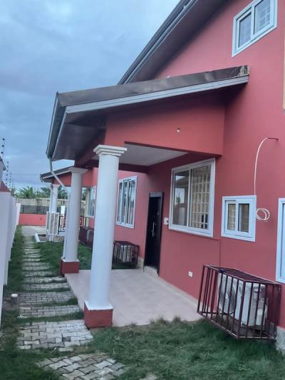 4 Bedroom House for sale at Oyarifa detail 2
