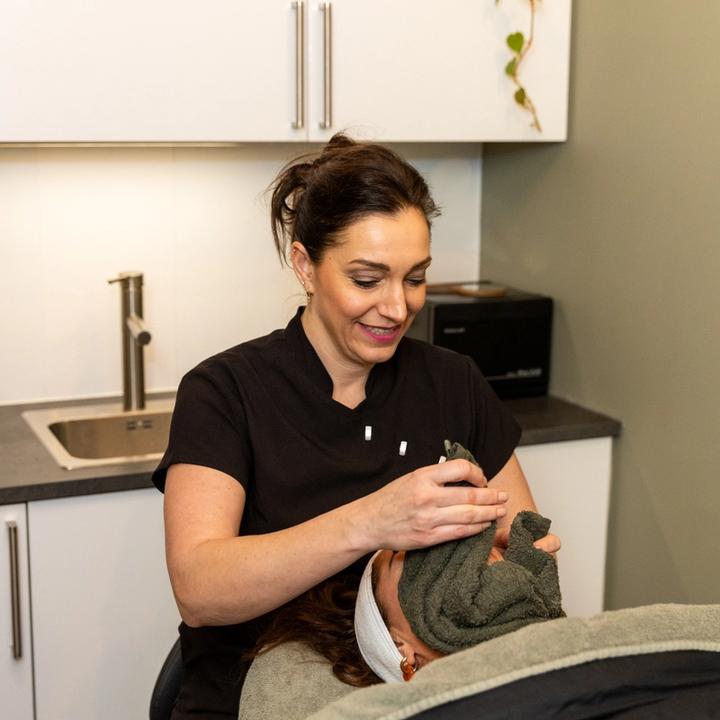 Tamara van Dalen in haar salon