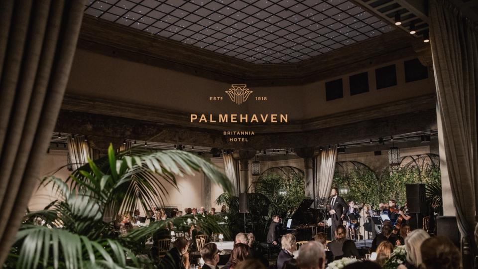 A formal evening event with live orchestra performance in the elegant Palmehaven at Britannia Hotel — by Nonspace