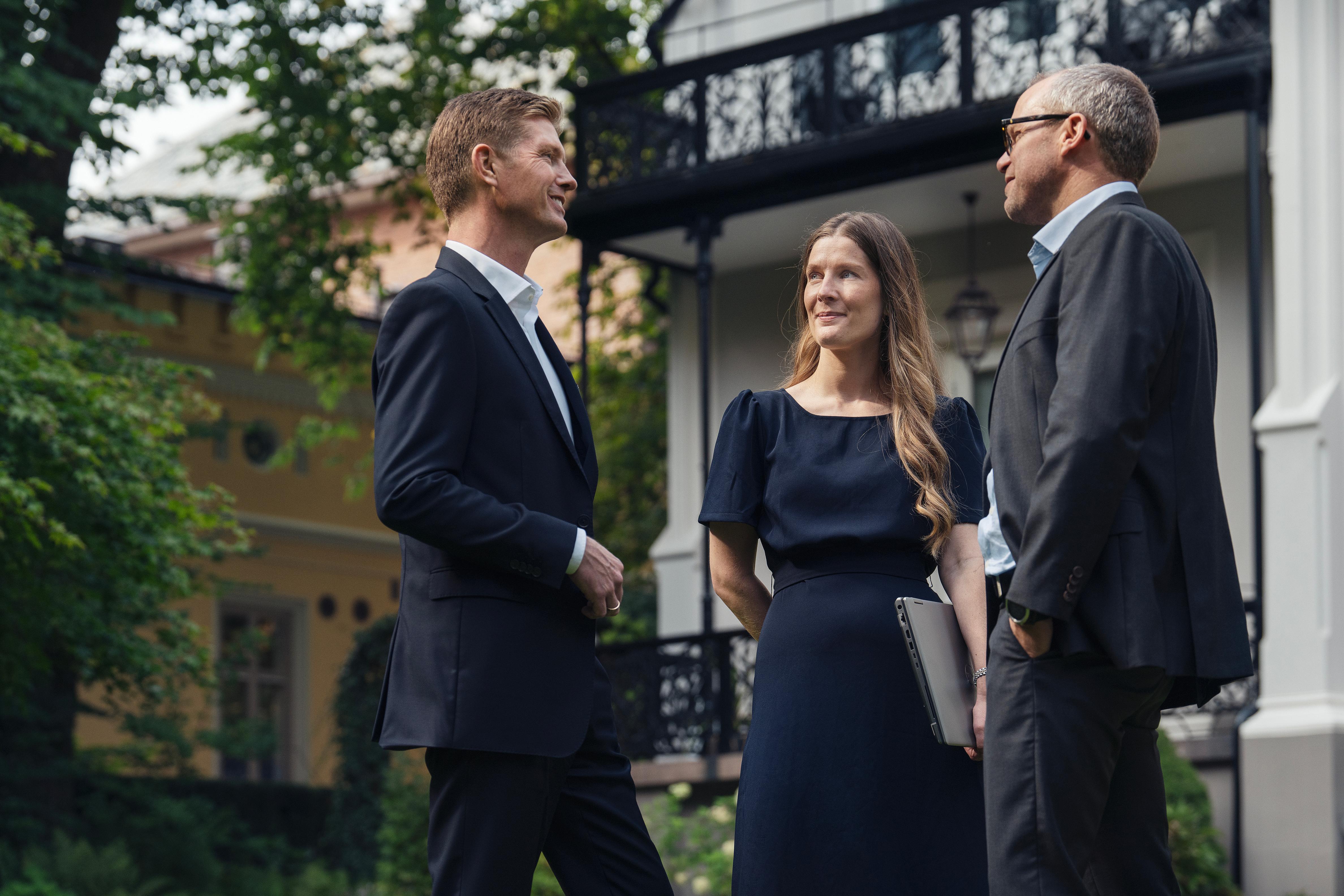 Reitan Kapital employer branding og visuell identitet for investeringsselskap — Reitan Kapital av Nonspace