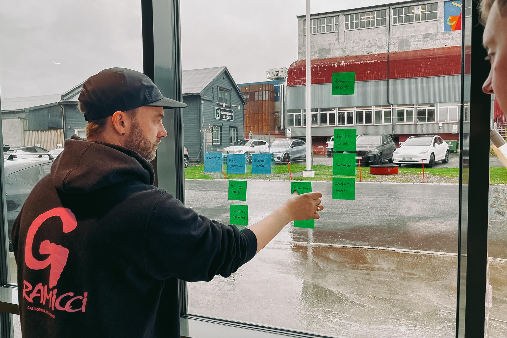 Stian Ward Bugten during a workshop at Nonspace Trondheim office