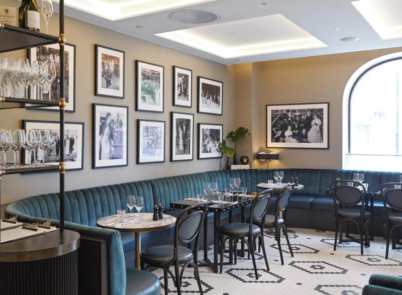 Brasserie Britannia tilgjengelig internasjonal restaurantmerkevare og visuell identitet av Nonspace